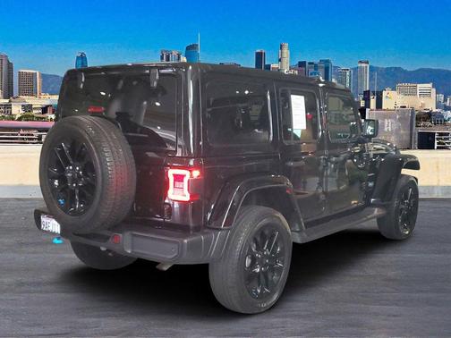 2022 Jeep Wrangler Unlimited 4xe Sahara