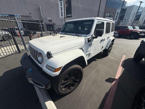 2024 Jeep Wrangler 4xe Sahara