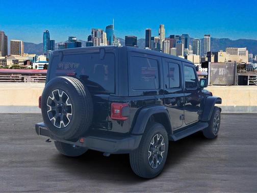 2025 Jeep Wrangler Sahara