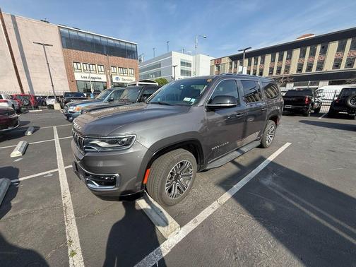 2024 Jeep Wagoneer L Series II