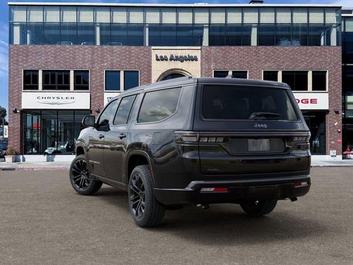 Gloss Black 2026 Jeep Grand Wagoneer L Summit
