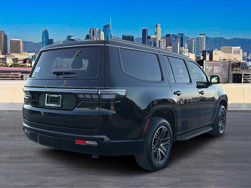 2026 Jeep Grand Wagoneer 