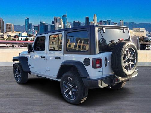 2025 Jeep Wrangler 4xe Sport