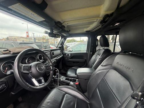 Sting Gray Clearcoat 2018 Jeep Wrangler Unlimited Sahara