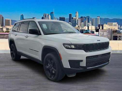 2025 Jeep Grand Cherokee L Laredo