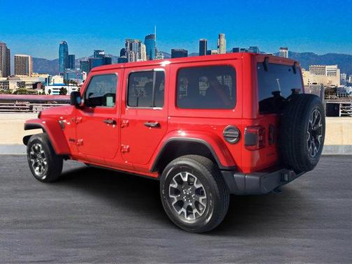 2025 Jeep Wrangler Sahara
