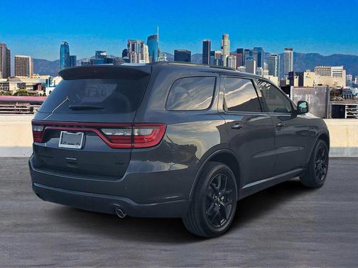 2026 Dodge Durango GT HEMI V8