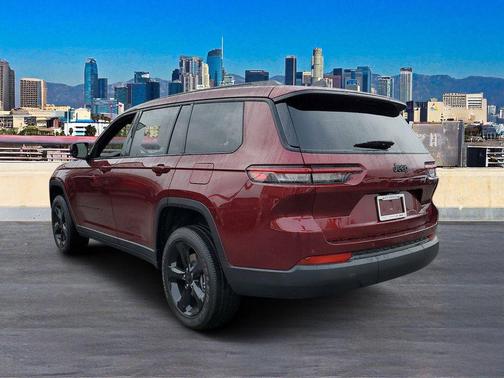 2025 Jeep Grand Cherokee L Laredo