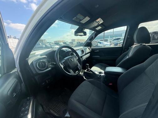 2019 Toyota Tacoma TRD Sport