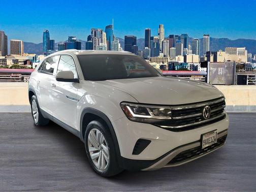 2022 Volkswagen Atlas Cross Sport 3.6L V6 SE w/Technology