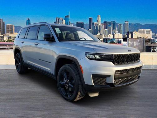 2025 Jeep Grand Cherokee L Laredo