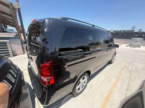 Black 2018 Mercedes-Benz Metris Base