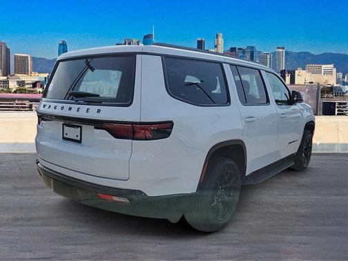 2025 Jeep Wagoneer Series II