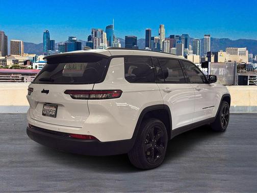 2025 Jeep Grand Cherokee L Laredo