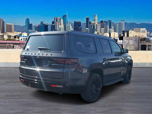 2025 Jeep Wagoneer Series II