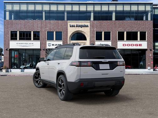 Bright White Clearcoat 2026 Jeep Cherokee Overland