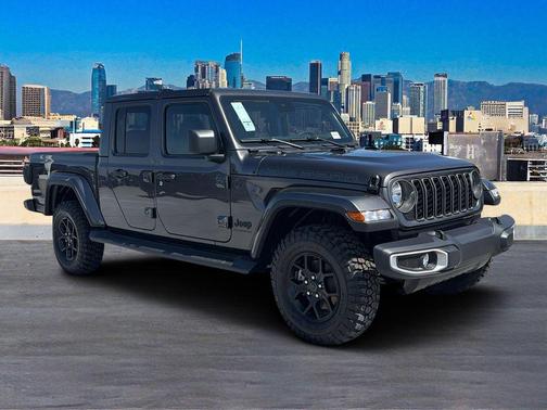 2025 Jeep Gladiator Sport