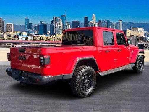 2025 Jeep Gladiator Sport