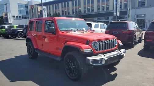 2025 Jeep Wrangler 4xe Sahara