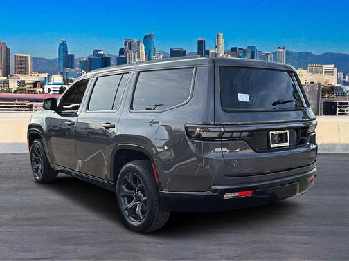 2026 Jeep Grand Wagoneer 