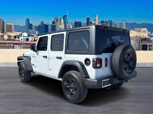 2025 Jeep Wrangler Sport