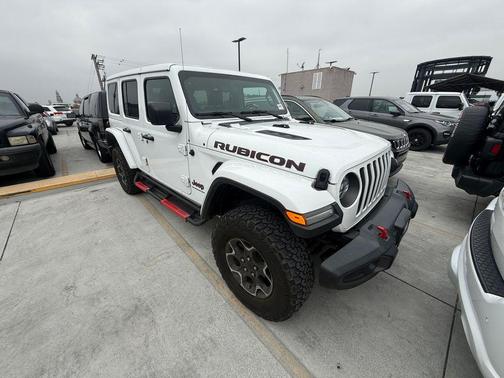 Bright White Clearcoat 2023 Jeep Wrangler Rubicon