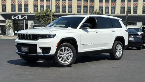 2025 Jeep Grand Cherokee L Laredo