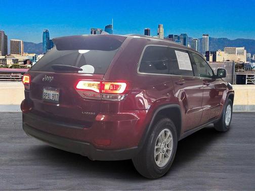 2020 Jeep Grand Cherokee Laredo E