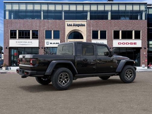 Black Clearcoat 2026 Jeep Gladiator Rubicon