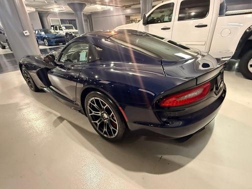 2017 Dodge Viper GTC