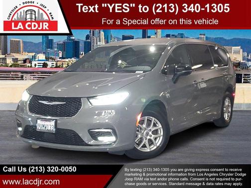 2025 Chrysler Pacifica Select