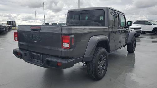 2026 Jeep Gladiator Sport