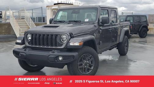 2026 Jeep Gladiator Sport
