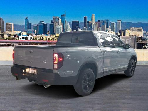 2025 Honda Ridgeline Black Edition