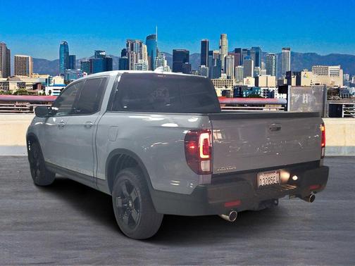 2025 Honda Ridgeline Black Edition