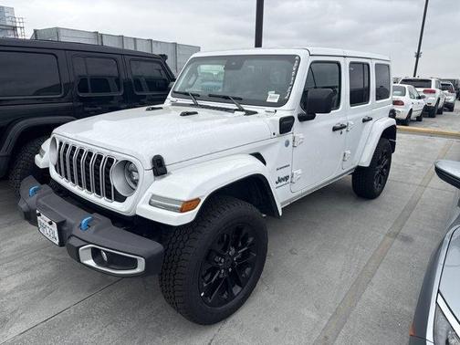 2024 Jeep Wrangler 4xe Sahara
