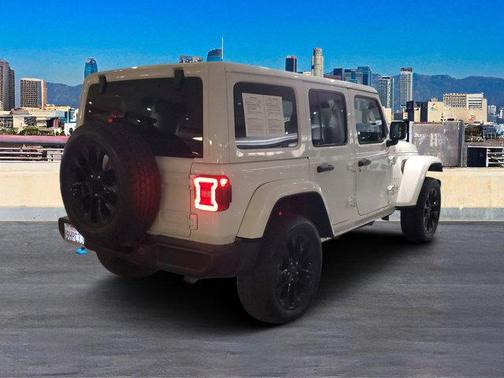 2024 Jeep Wrangler 4xe Sahara