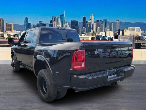 2025 RAM 3500 Limited