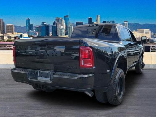 2025 RAM 3500 Limited