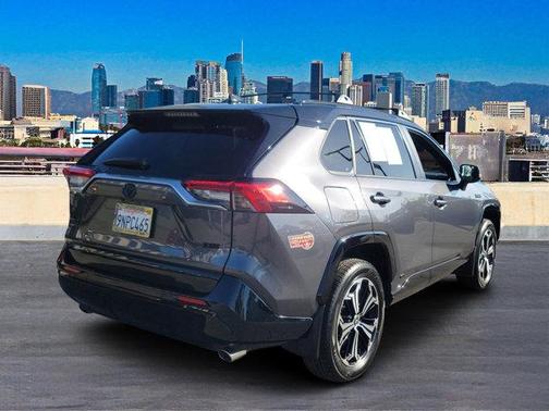 2024 Toyota RAV4 Prime XSE