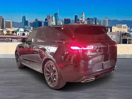 2025 Land Rover Range Rover Sport P360 SE