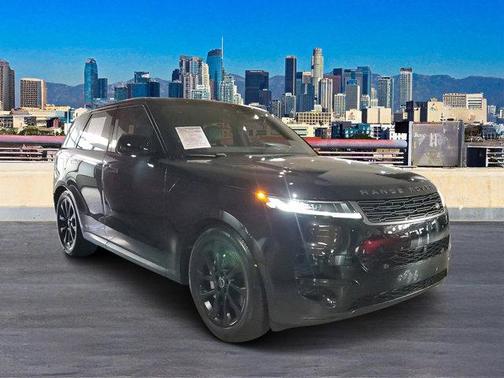 2025 Land Rover Range Rover Sport P360 SE