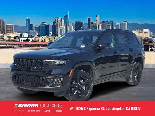 2025 Jeep Grand Cherokee Laredo