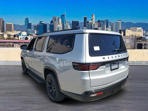 2025 Jeep Wagoneer L Series II