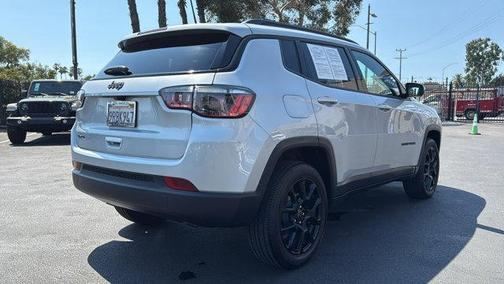 2025 Jeep Compass Latitude