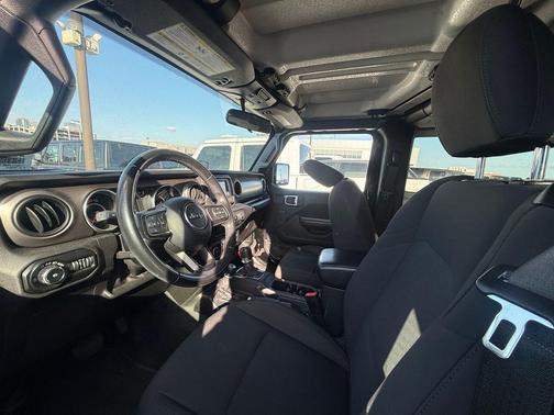 Black Clearcoat 2020 Jeep Wrangler Sport