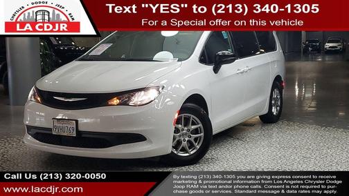 2025 Chrysler Voyager LX