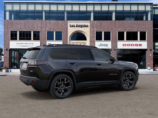 Diamond Black 2026 Jeep Cherokee Overland