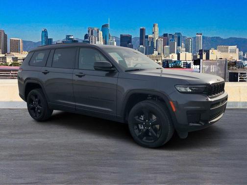 2025 Jeep Grand Cherokee L Laredo