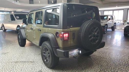 2025 Jeep Wrangler Sport